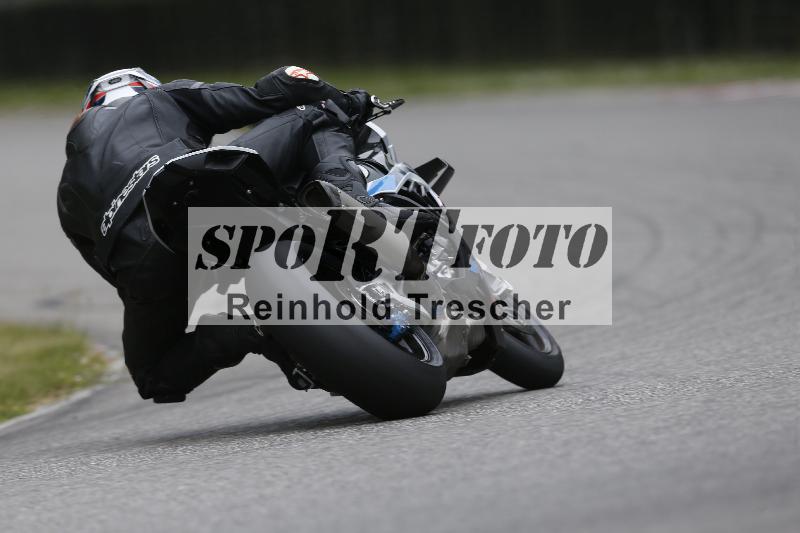 /20 27.05.2025 FREERIDE Training ADR/Gruppe A/backside